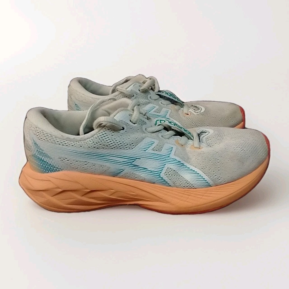 ASICS Novablast 3 GS Running Shoes Kids Size 3.5 Grey Orange Teal STAINS